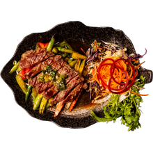 30. Entrecote Asparagus